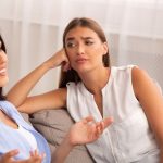 birinin sizi kiskandigini gosteren isaretler nelerdir 5 ipucuyla fark etmek cok kolay 7vNUNSes