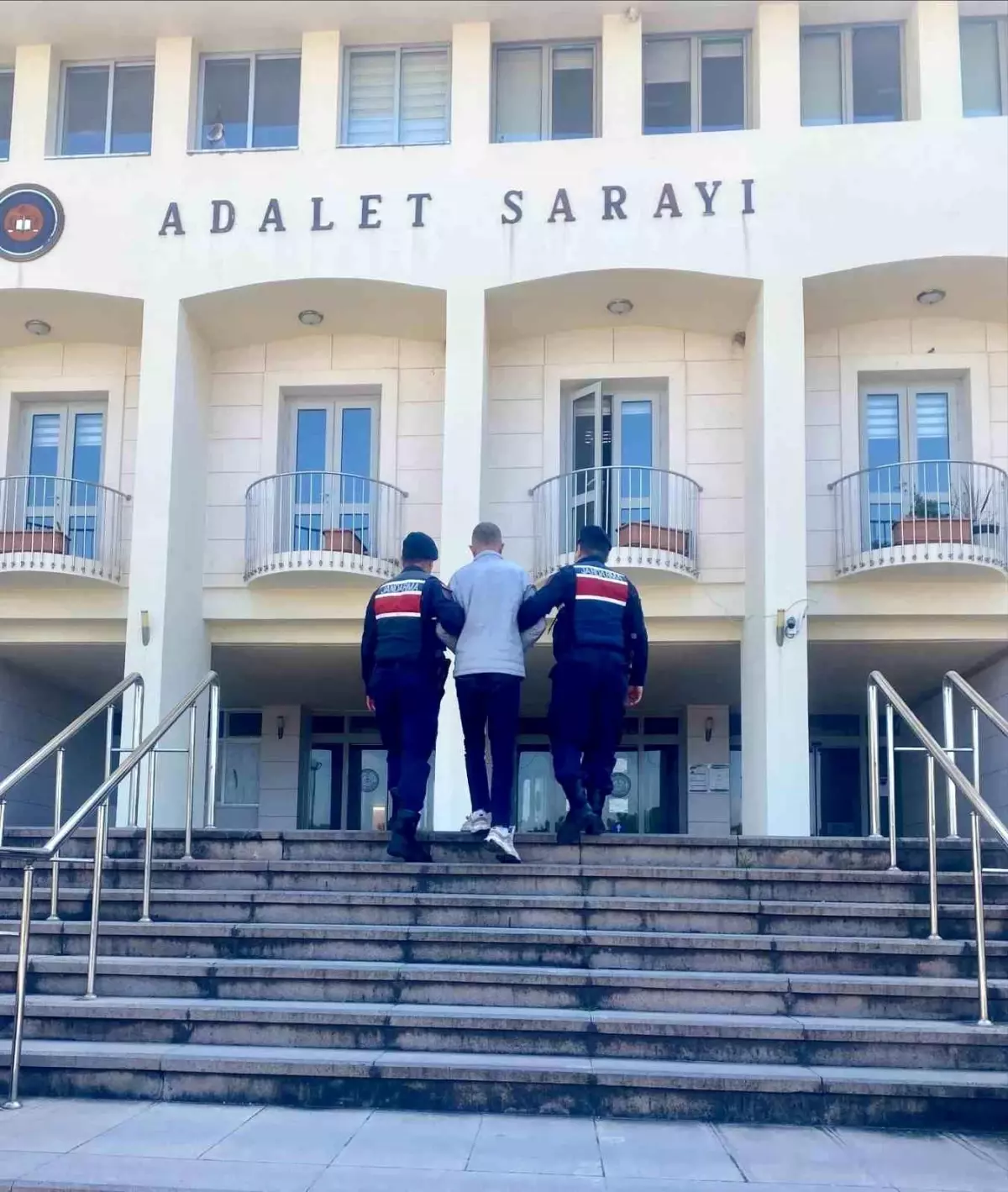 bodrumda 32 yil mahpusla aranan sahis yakalandi