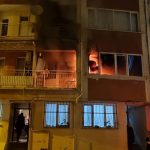 bursada yangin panigi bes kisi hastaneye kaldirildi q7iS1tOC