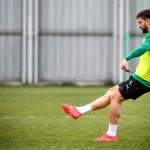 bursasporun kusadasispor maci hazirliklari devam ediyor vz8e42W5