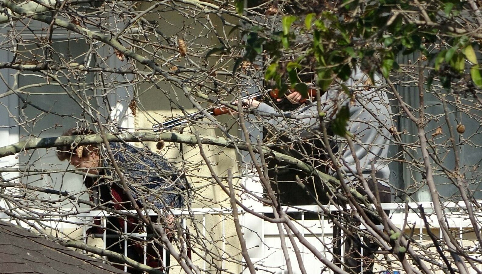 canakkalede dehset annesini rehin aldi polisle girdigi catismadaoldu psTG999v