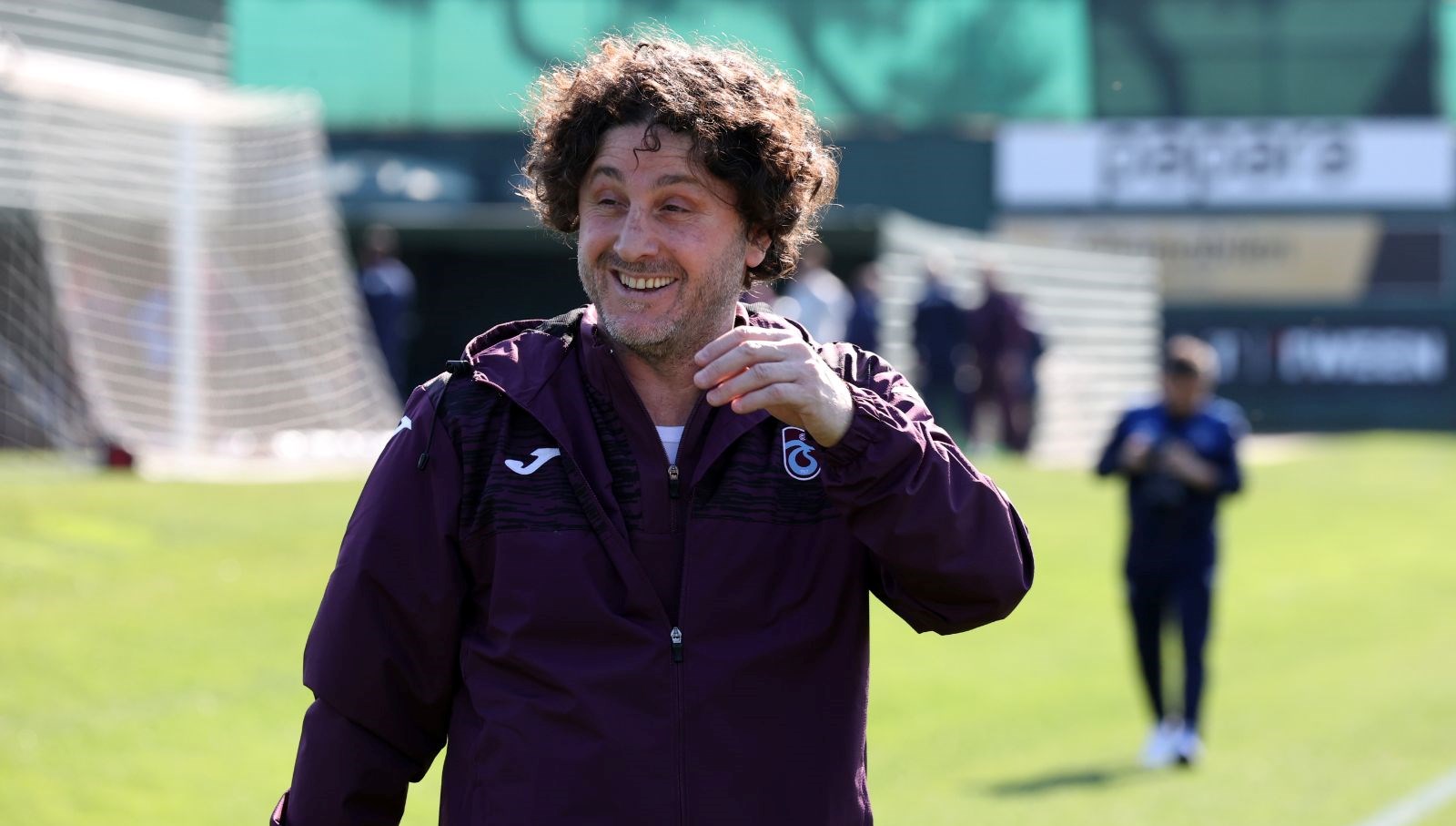 canli trabzonspor fatih tekke ile birinci imtihaninda basaksehir karsisinda 4HIMNV6H