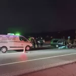 cenaze yolunda feci kaza 17 yasindaki genc hayatini kaybetti GL8JTfH7