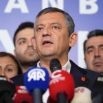 chp harikul de kurultaya gidiyor GSciyec4