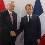 cumhurbaskani erdogan fransa cumhurbaskani macron ile gorustu Ij12KNfP