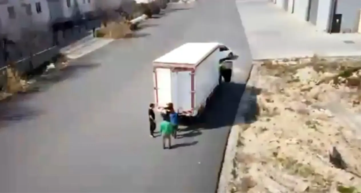 denizlide 2 ton etil alkol ele gecirildi gtJJ4j3F