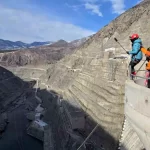 deriner barajinda iple atlama heyecani 8iPrH7Ks