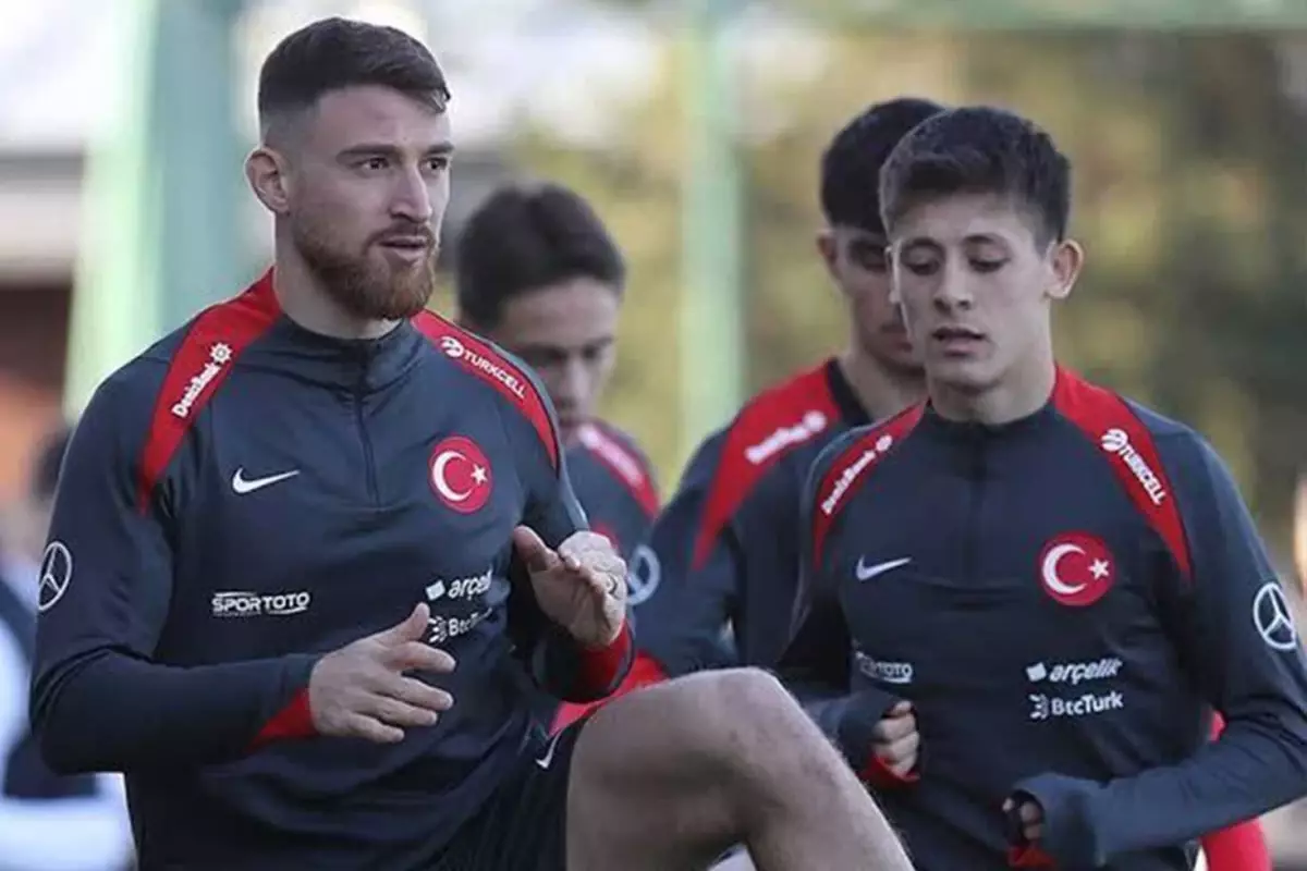 dortmund salih ozcanin biletini kesti 1COSMJeF