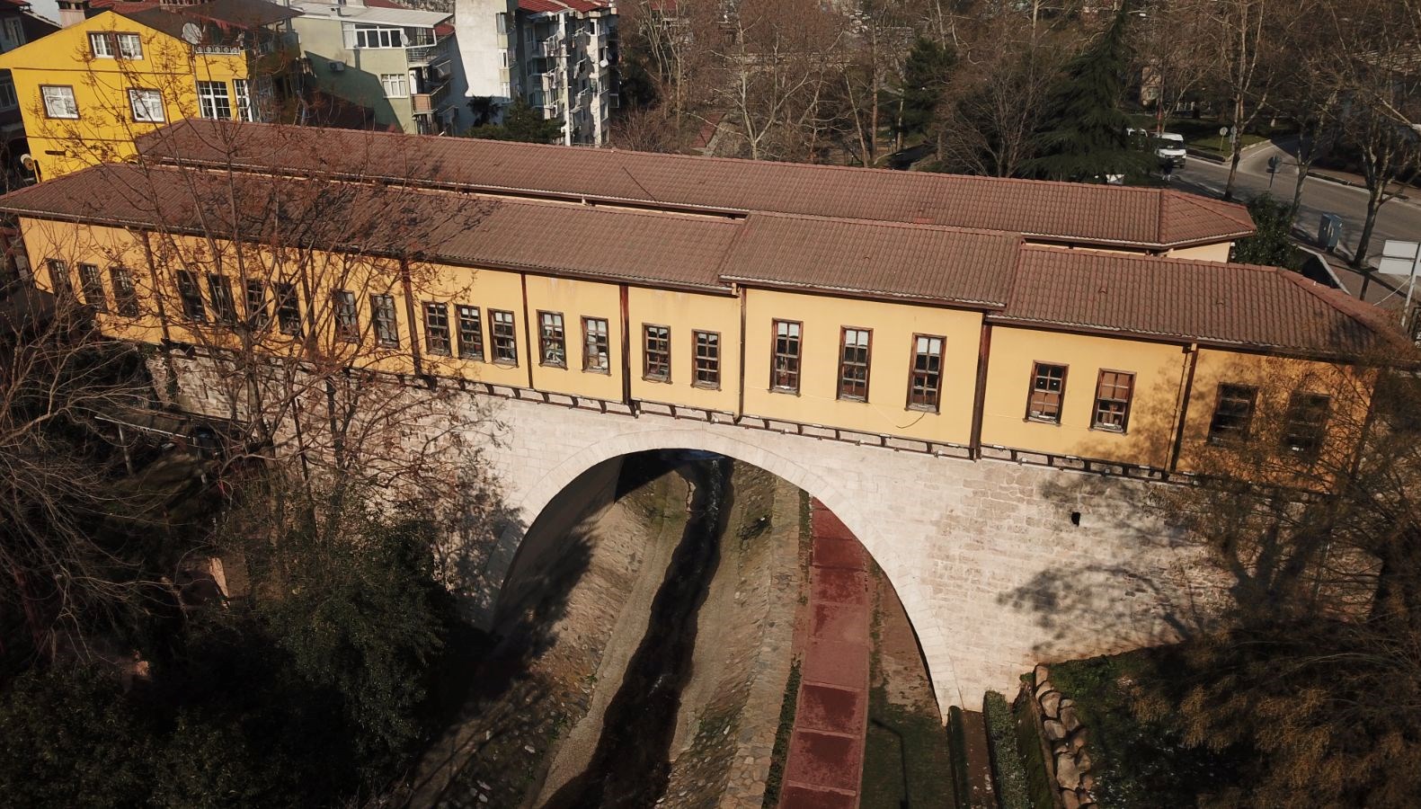 dunyanin birinci carsili koprusu 583 yillik tarihiyle ayakta duruyor jAjbnu1a