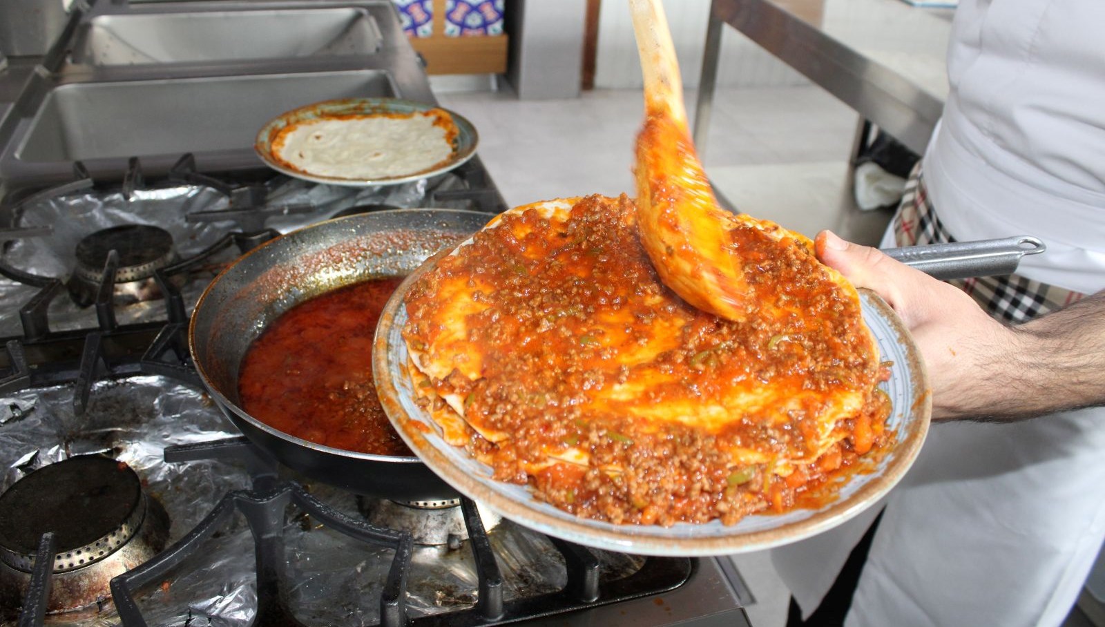 En İyilerin Arasında: Türkiye'nin Ekmeği Dünya Listesinde Zirveye Oynuyor! 71 dunyanin en uygun 50 ekmegi ortasina girdi turkiyeden dunyaya yayilan lezzet R2YQjr6C