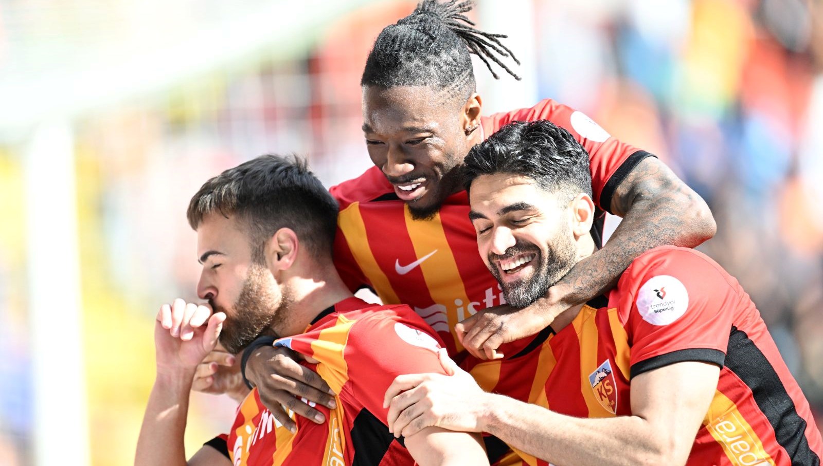 Düşme Hattından Uzaklaşan Kayserispor, Başakşehir’i Evine Puansız Gönderdi 71 dusme sinirindaki kayserispordan basaksehir karsisinda kritik galibiyet Gjsz41gh