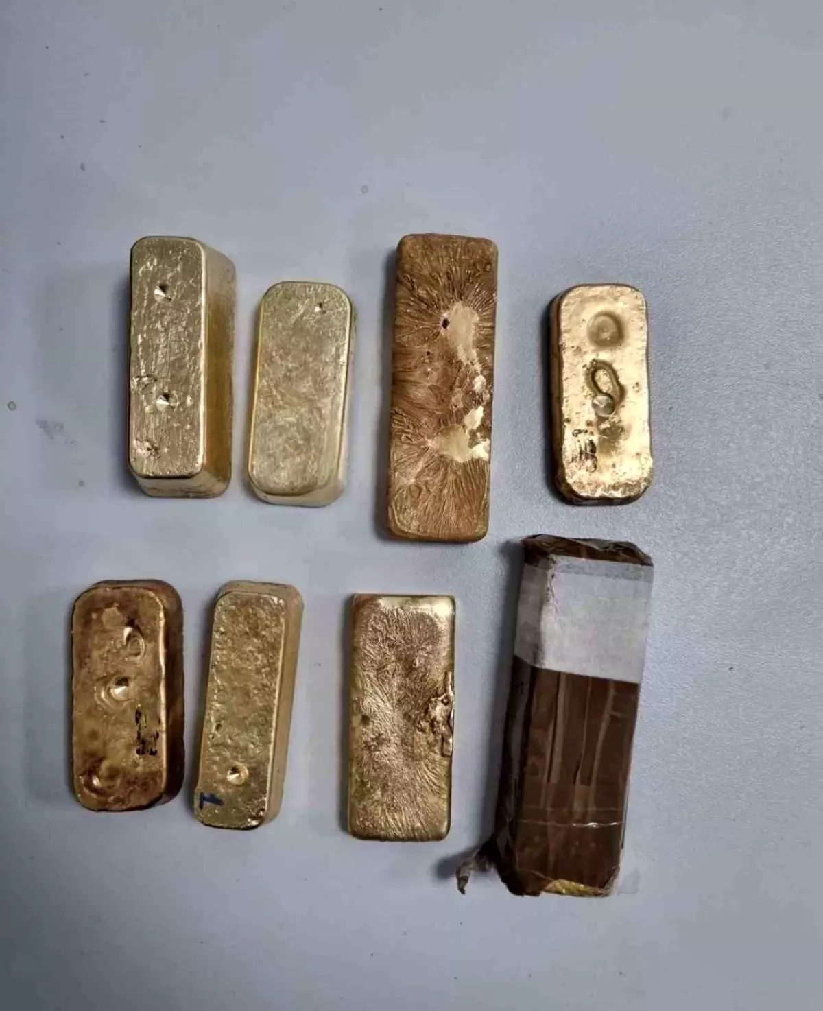 edirnede 250 bin euro bedelinde altin ele gecirildi ZGWSQvWJ