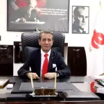 efeler belediye baskani yetiskinden kadinlar gunu iletisi EpXvK6KO