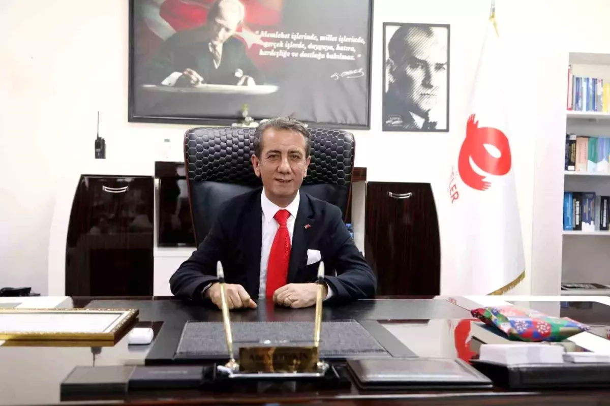 efeler belediye baskani yetiskinden kadinlar gunu iletisi EpXvK6KO