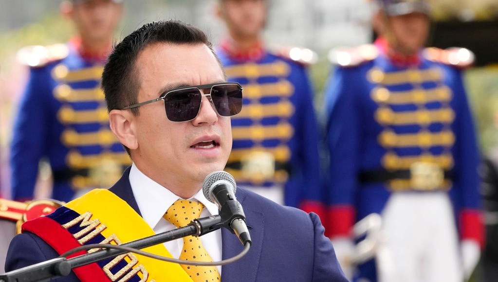 ekvador abd ve avrupadan askeri takviye istiyor