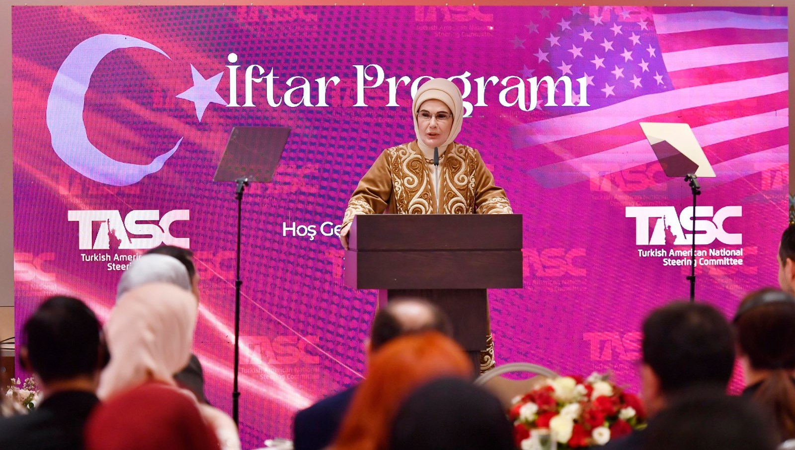 emine erdogan new yorkta iftar programina katildi 4FKBrRfG