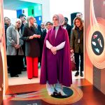 emine erdogandan bmdeki sifir atik standina ziyaret ngL2QOC1