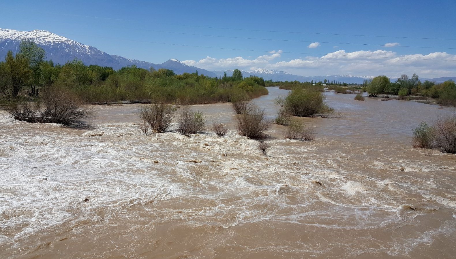 eriyen karlar irmaklarin coskusunu artirdi qq8n2sXU