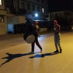 erzincan sokaklarinda sahur orumcek adamlar davul zurna calip maniler soyledi 64q93R8x