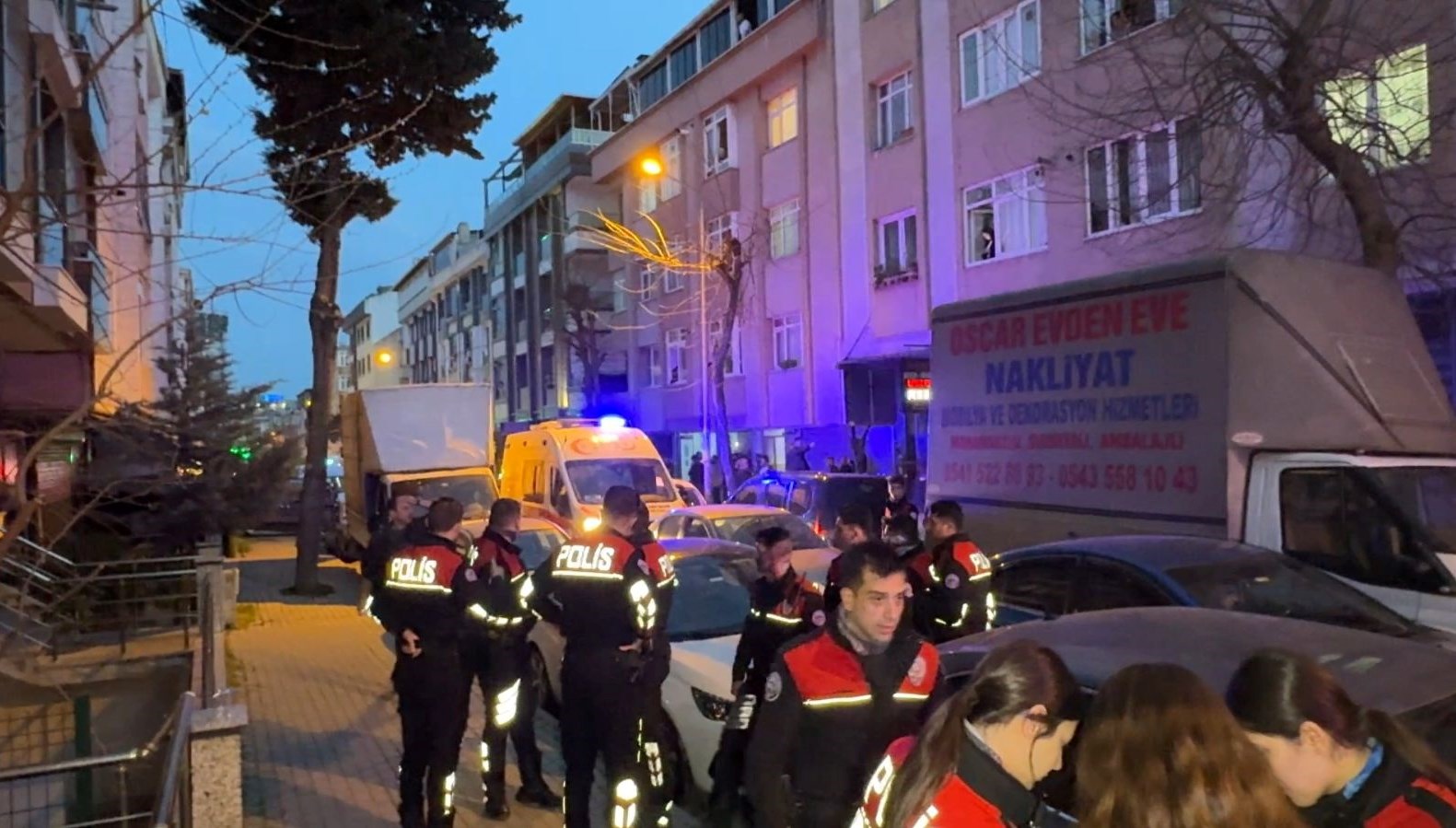 eski esini ve kayinvalidesini oldurup intihar etti tR9sL3m3