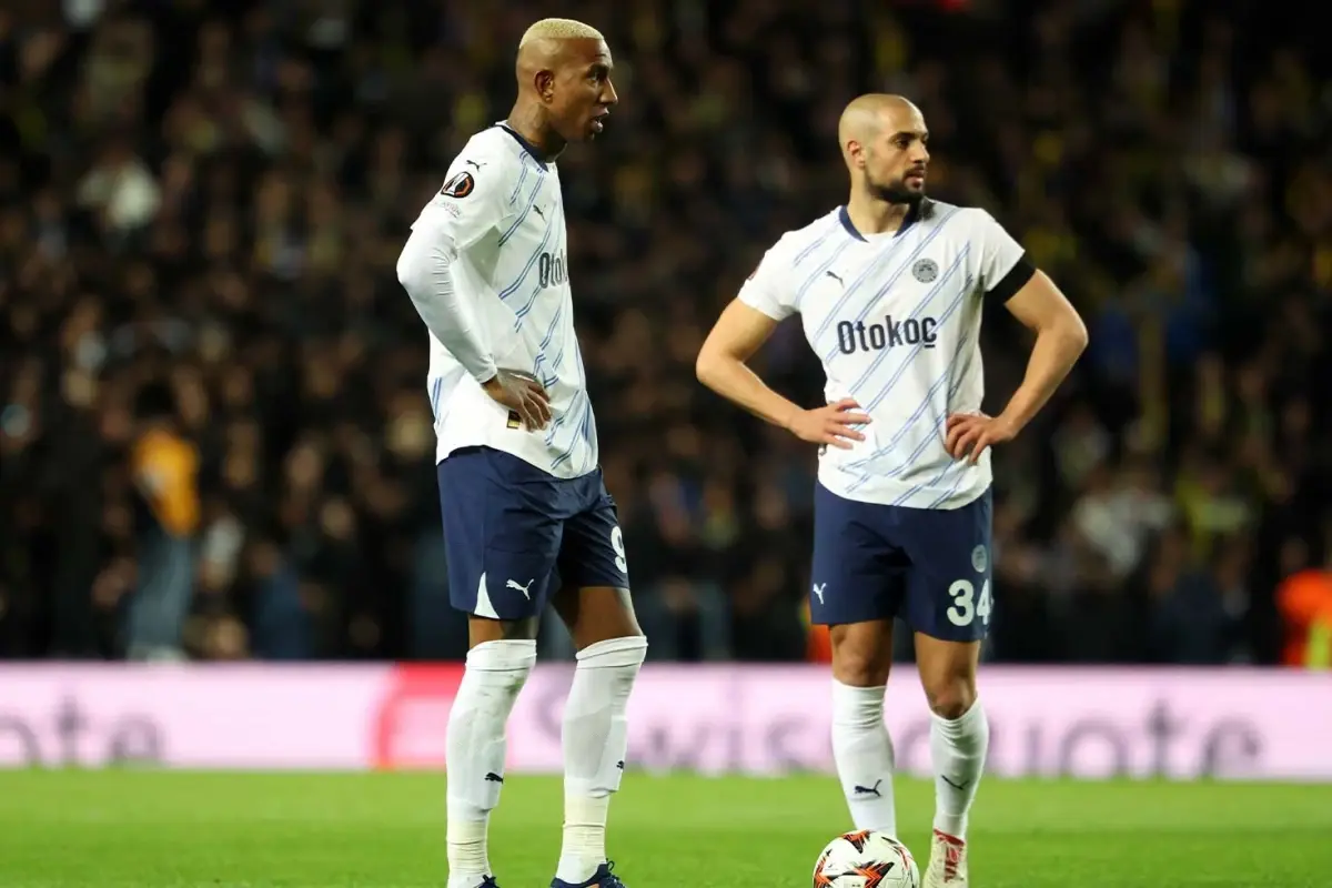 fenerbahce penaltilarda uefa avrupa ligine veda etti qizL7Z8F