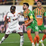 galatasaray alanyaspor karssinda geriden gelerek 3 puani aldi osimhen tepeye yaklasti GVINI3Wj