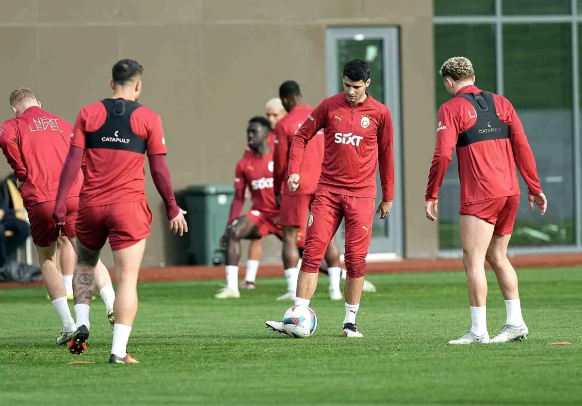 galatasaray antalyaspor macina hazirlaniyor NF5ihc2h