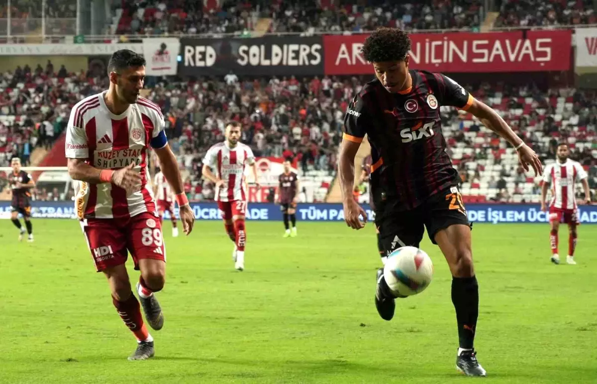 galatasaray antalyasporu agirliyor 9WtSROrX