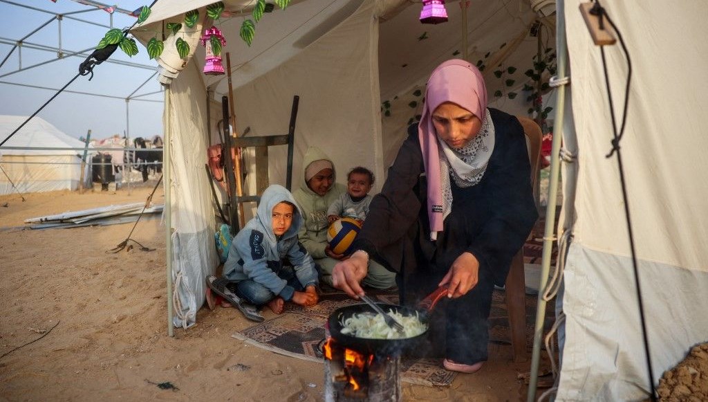 Gazze'den Kadınların Feryadı: Hamas'ın 8 Mart İsyanı 71 gazzede 12 bin bayan olduruldu hamastan ofke dolu 8 mart iletisi GuzLkXuZ