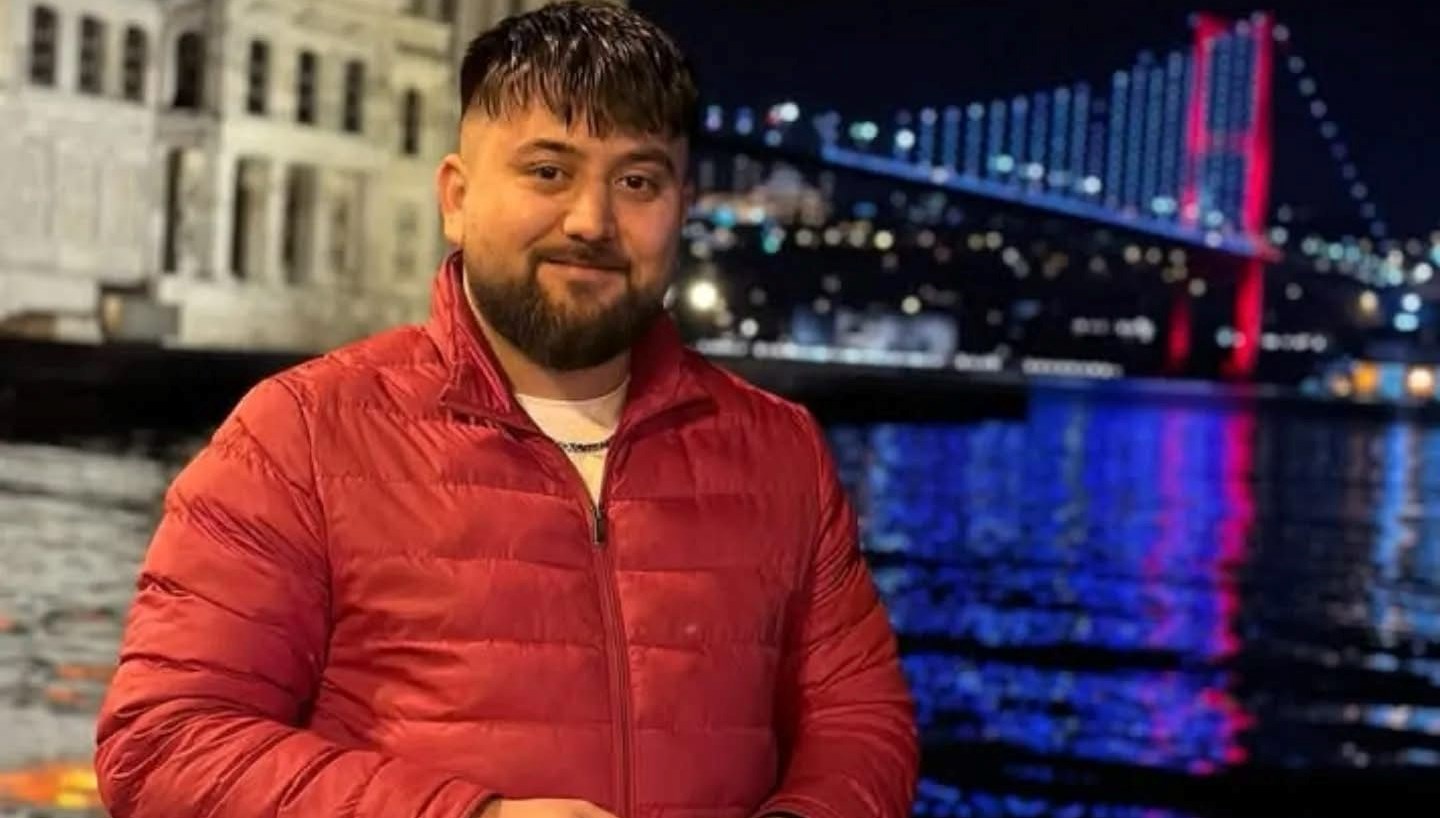 Gebze'de Evinin Önünde Silahlı Saldırı: Kanlı Pusu! 71 gebzede kanli pusu konutunun onunde silahli hucuma ugradi SdjXkbAG