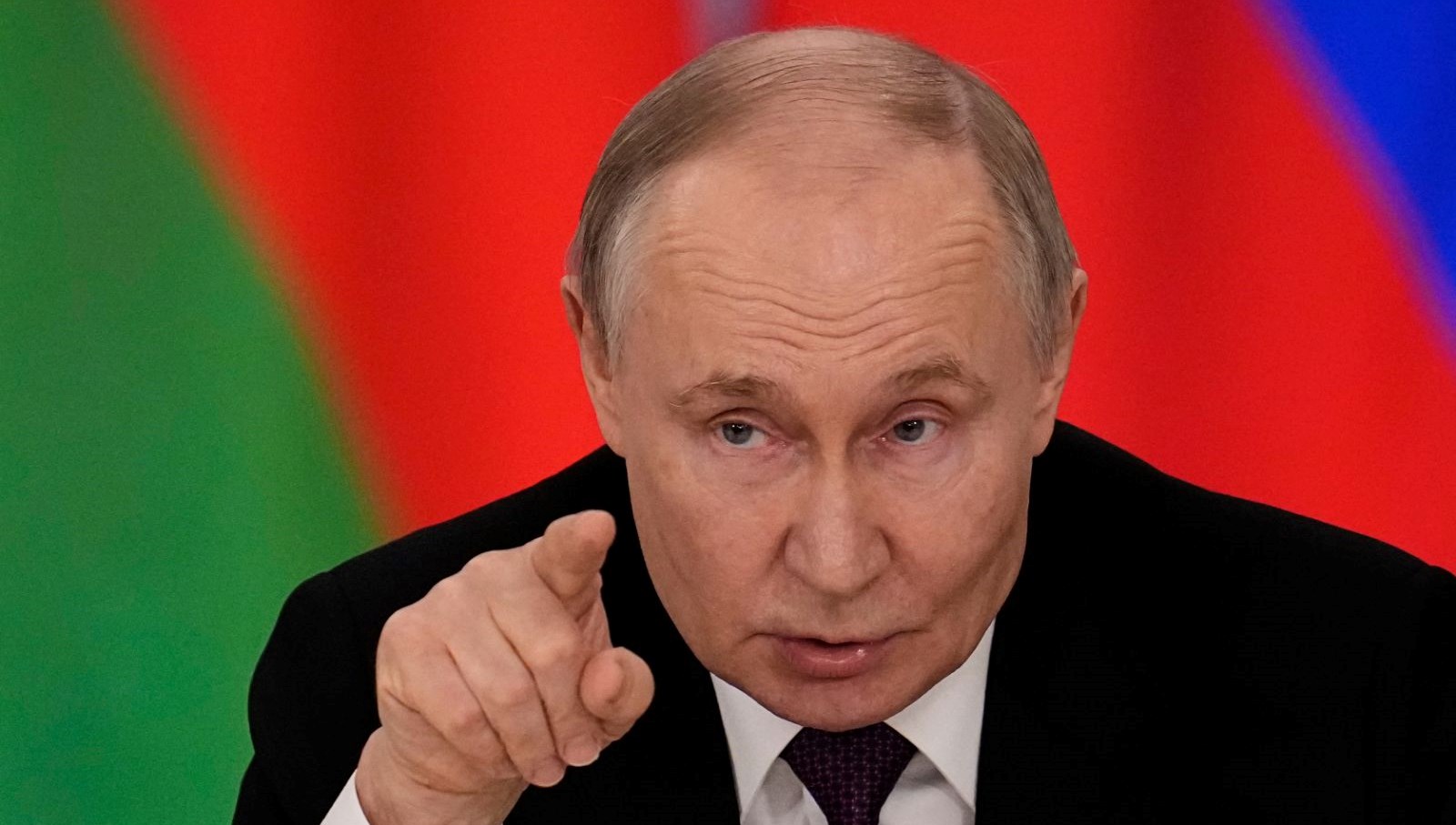 gece gelen telefon putin trumpa sinyaller verdi Sr9XKUfb