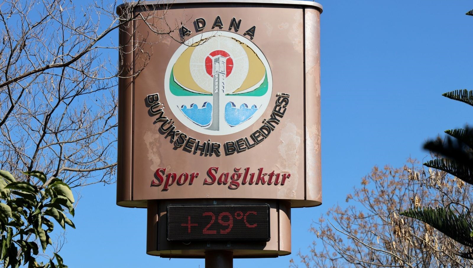 gecen hafta eksi 4 bugun 29 dereceyi gordu