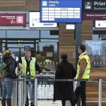 grev ulasimi etkiledi 100den fazla ucus iptal oldu suWrlDOL