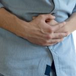 hazimsizlik sandilar oysaki az gorulen kanser tipiymis 44 yasindaki 3 cocuk babasi bu belirtileri QigmMkfI