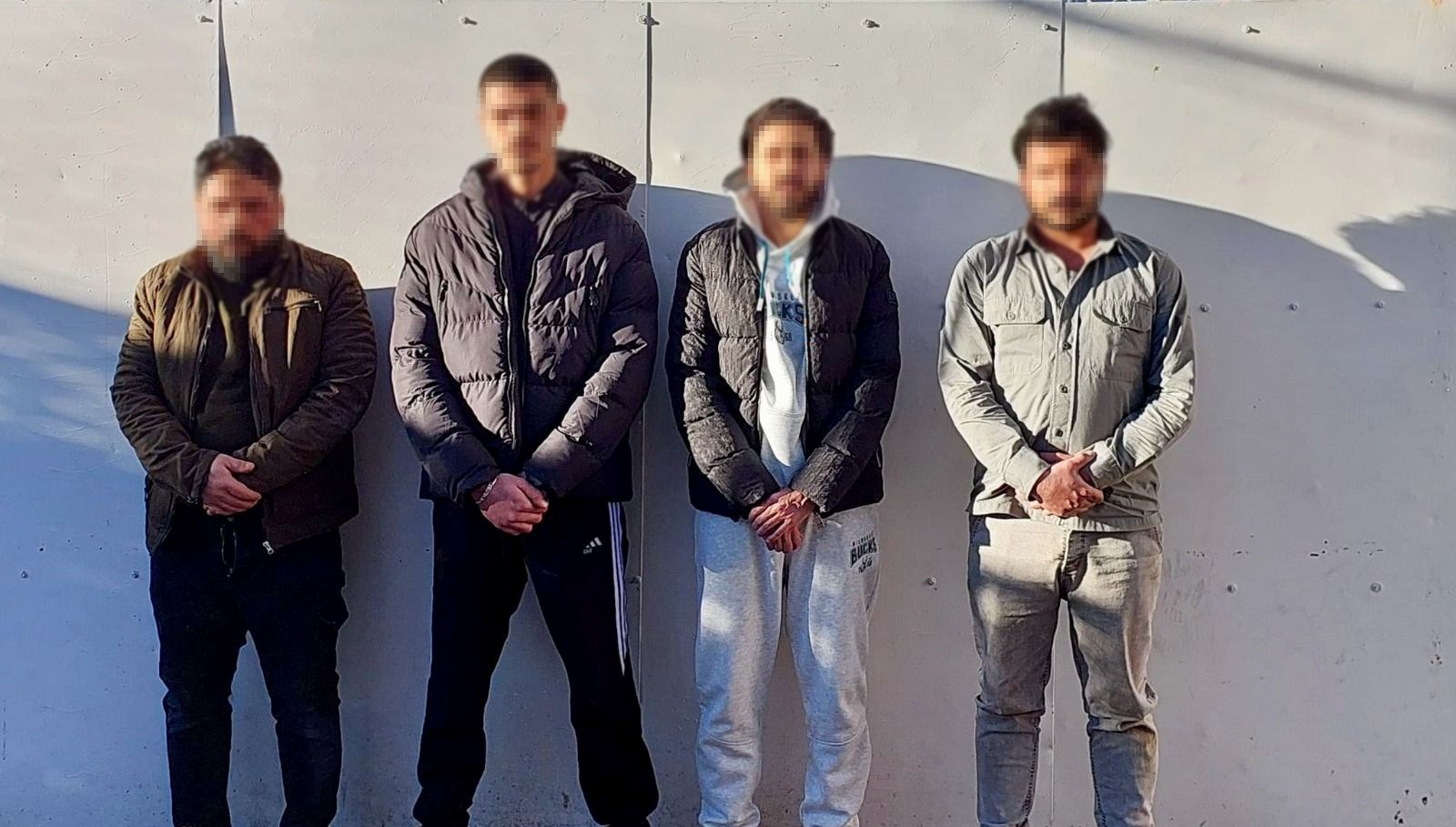 iki gocmen kacakcisi tutuklandi AN71nhWc