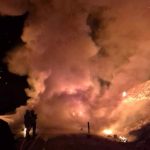 iplik yuklu tir alev alev yandi ulasim durma noktasina geldi UWEarlMV