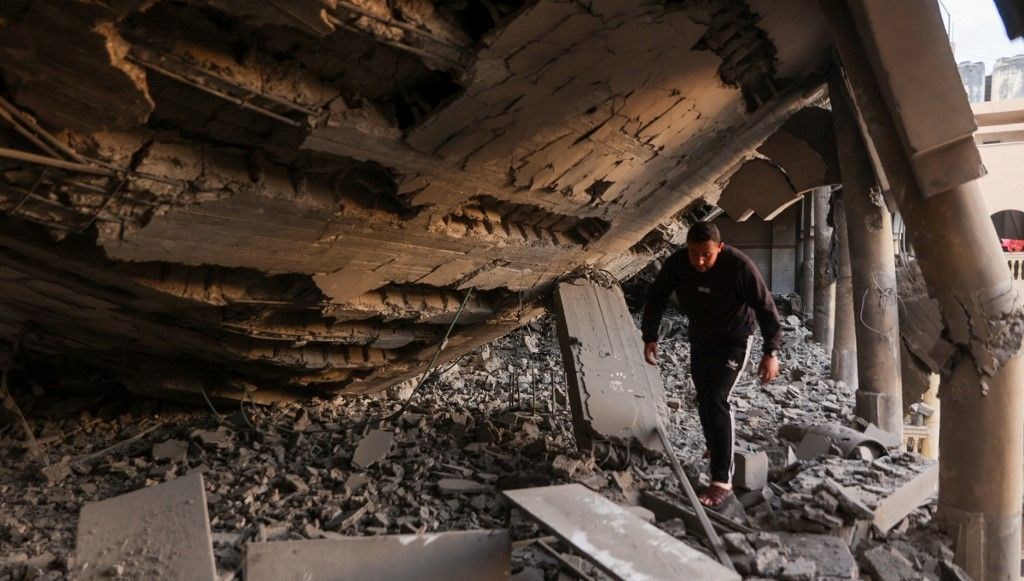 İsrail Tek Taraflı Ateşkesi Bozdu: Gazze'de Yüzlerce Ölüm ve Artan Şiddet 71 israil ateskesi tek tarafli bozdu gazzede katliam yuzlerce meyyit var svyTbCd9