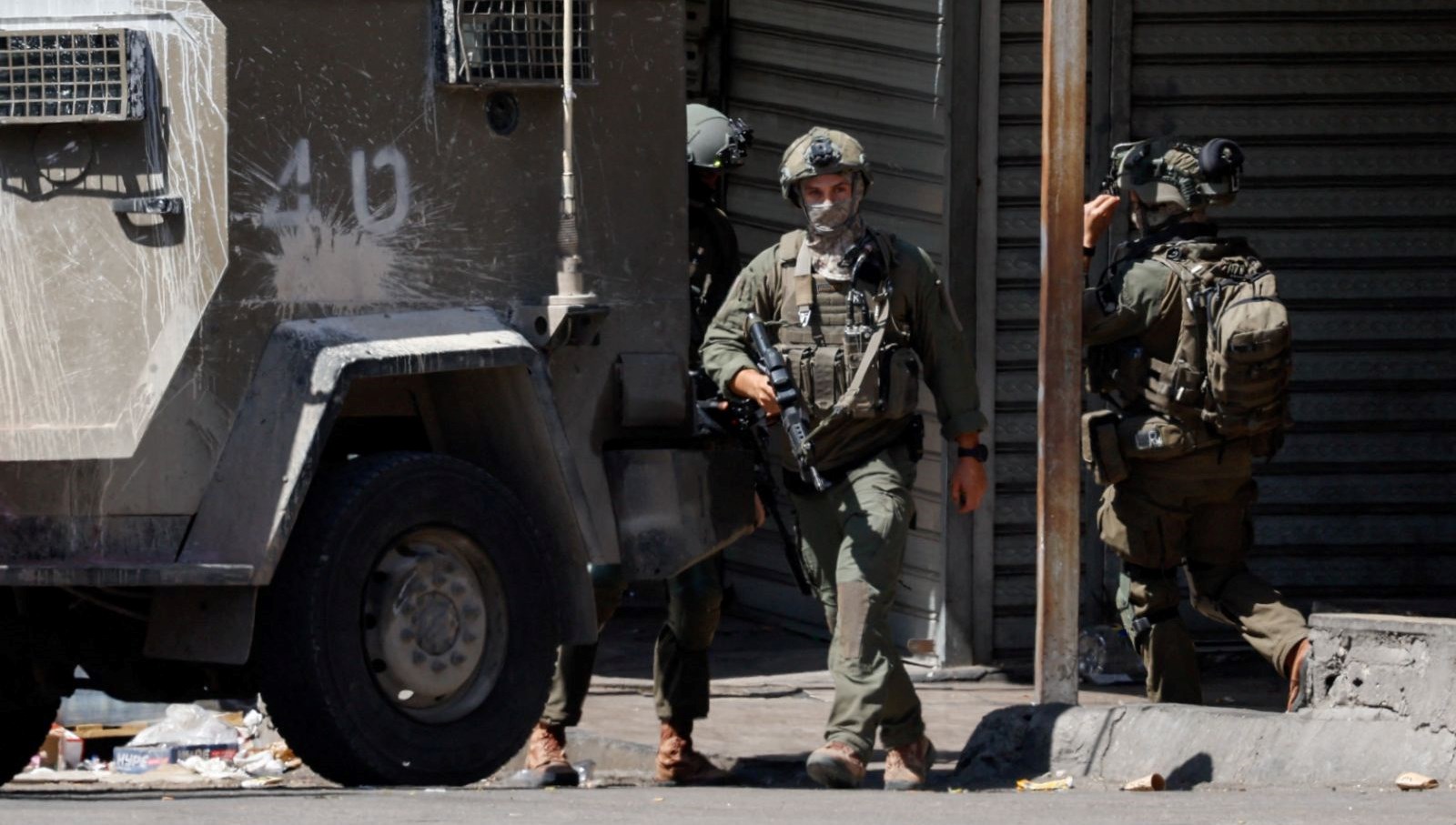 israil ordusu gazzede kara operasyonu baslattigini duyurdu RznTtjH4