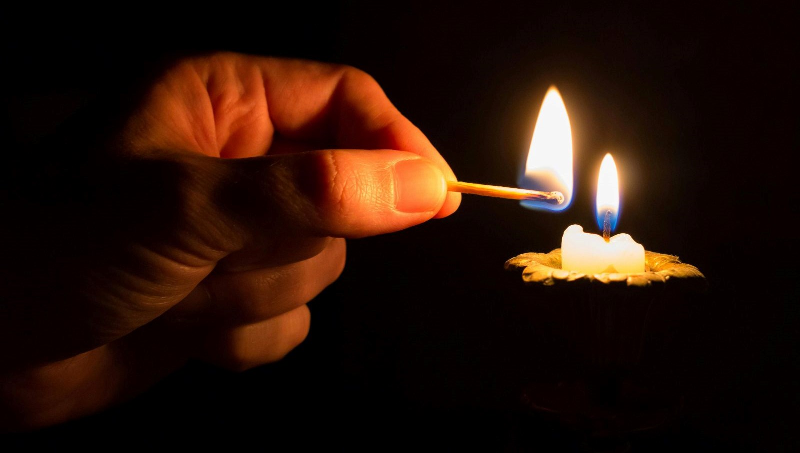 istanbulun 19 ilcesinde elektrik kesintisi elektrikler ne vakit gelecek 13 mart planli kesinti programi sQUYzpa8