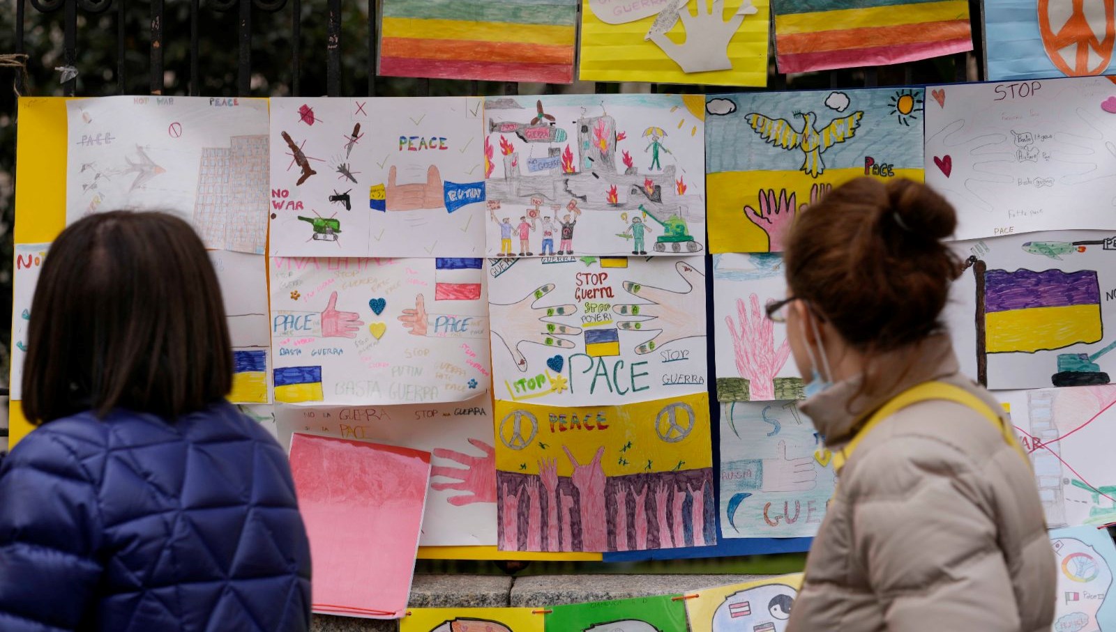 italyadaki okullarda cinsiyetsizlik sembollerine yasak geldi BLhZLgIk