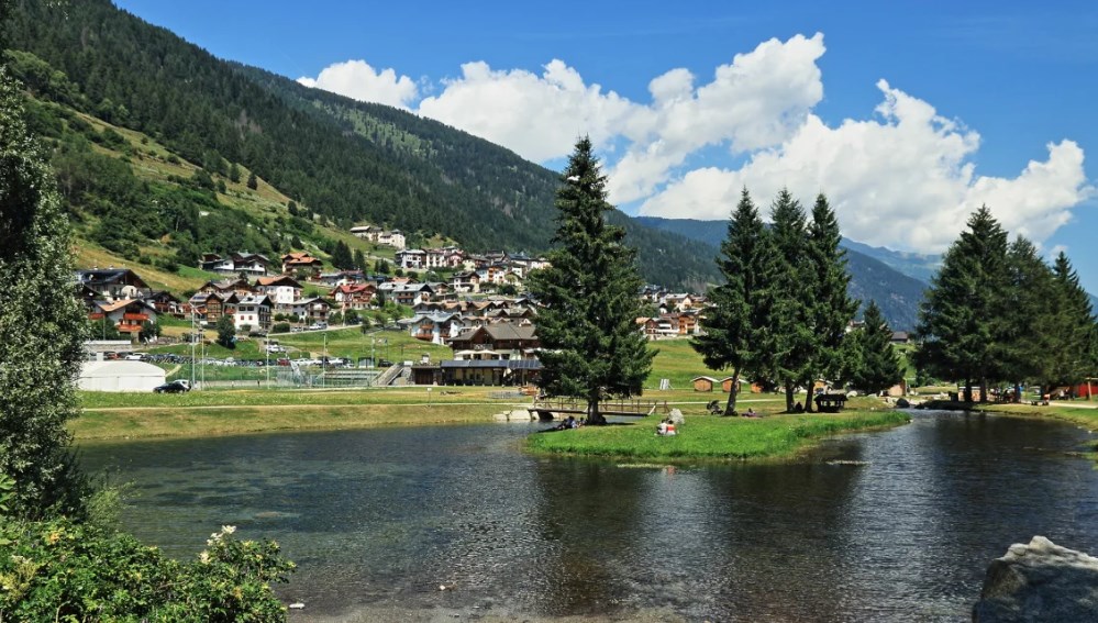 italyanin kuzeyine tasinanlara 100 bin euro verilecek tek bir kosul var