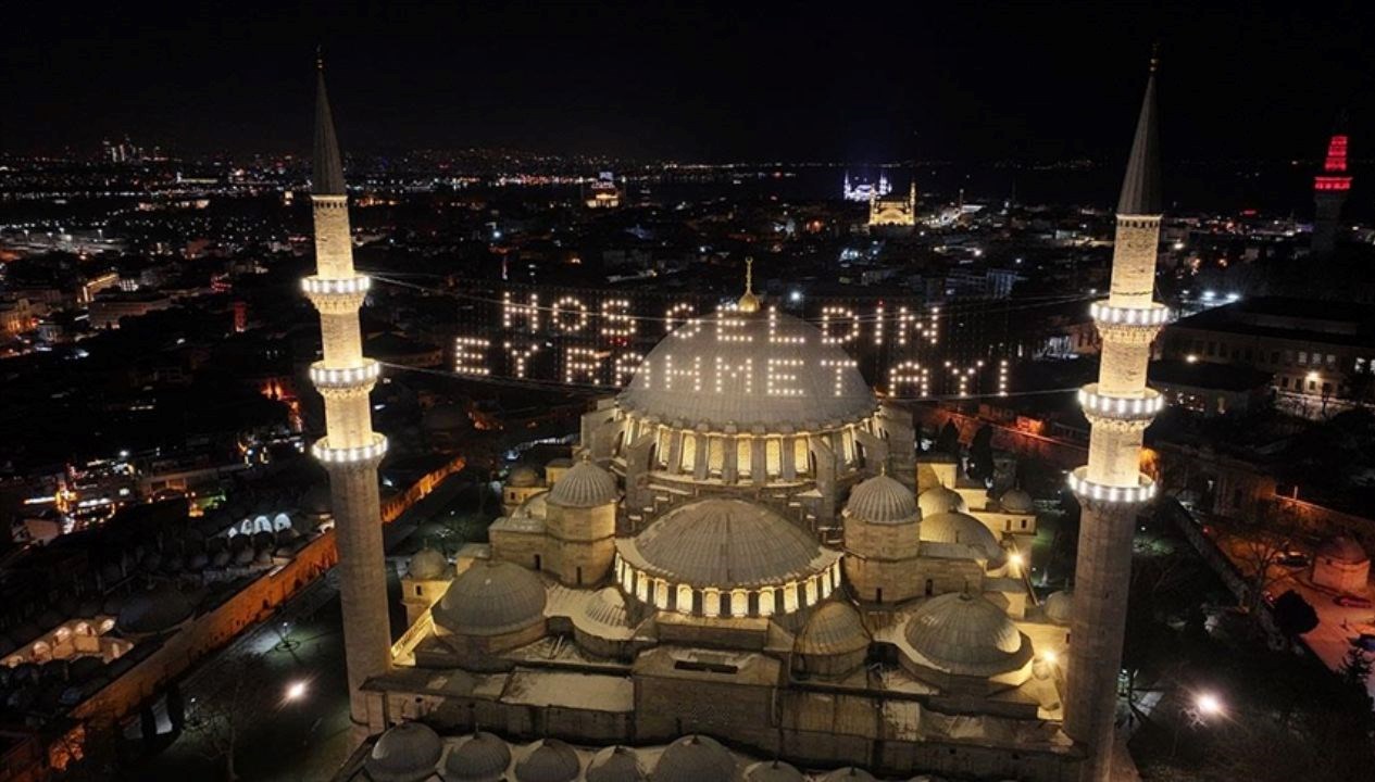 izmir 15 mart 2025 iftar vakti iftar saat kacta aksam ezanina ne kadar kaldi BFKWgcB2