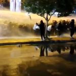 izmirde ibb sorusturmasini protesto eden kumeye polis mudahalesi FV28zCjA