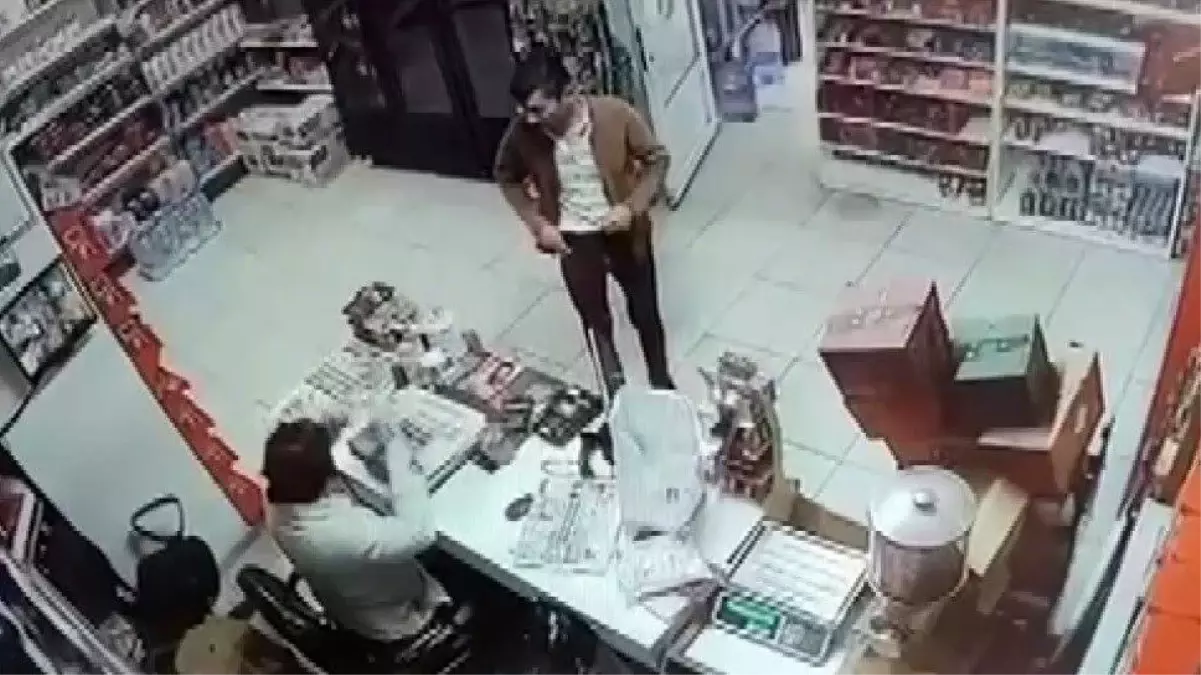 izmirde sapik markette bayana saldirdi rRAKwNUE