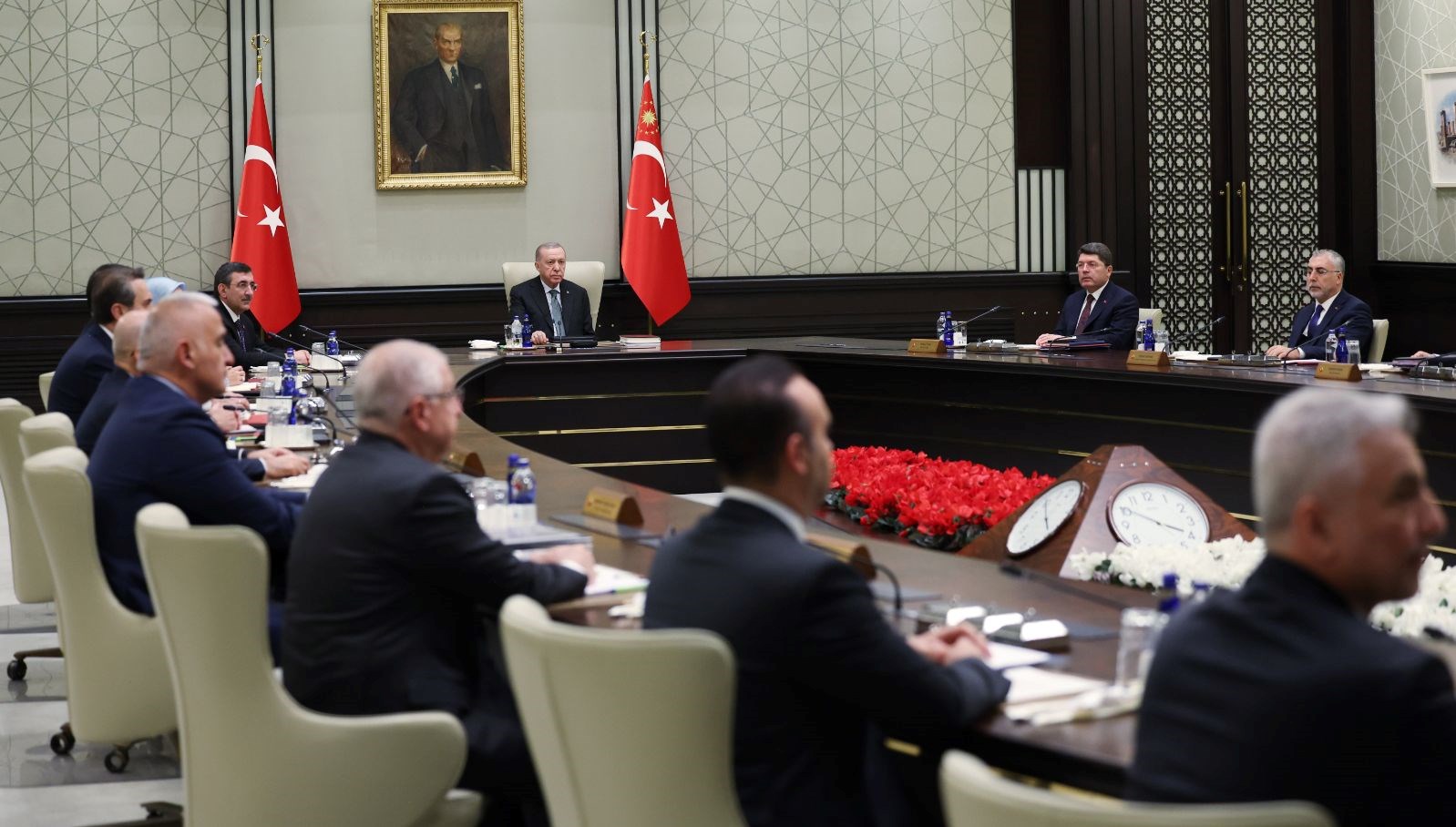 kabine yarin toplaniyor gundemde hangi hususlar var kBrY2ZYC