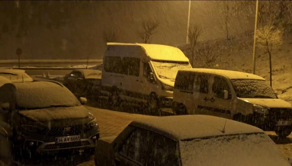 kar gece tesirini artirdi kent beyaza burundu 4I1zftMh