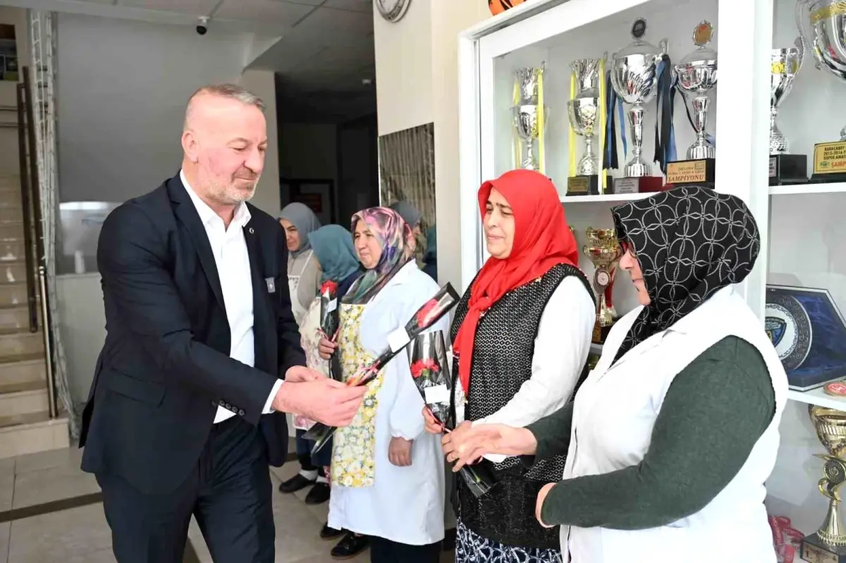 karacabey belediye liderinden 8 mart bayanlar gunu iletisi clRnYLJA