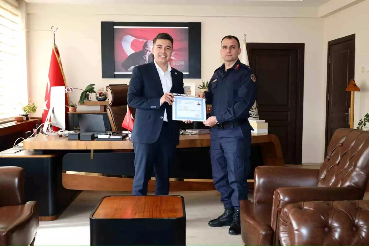 kolluk amirlerine muvaffakiyet evraki