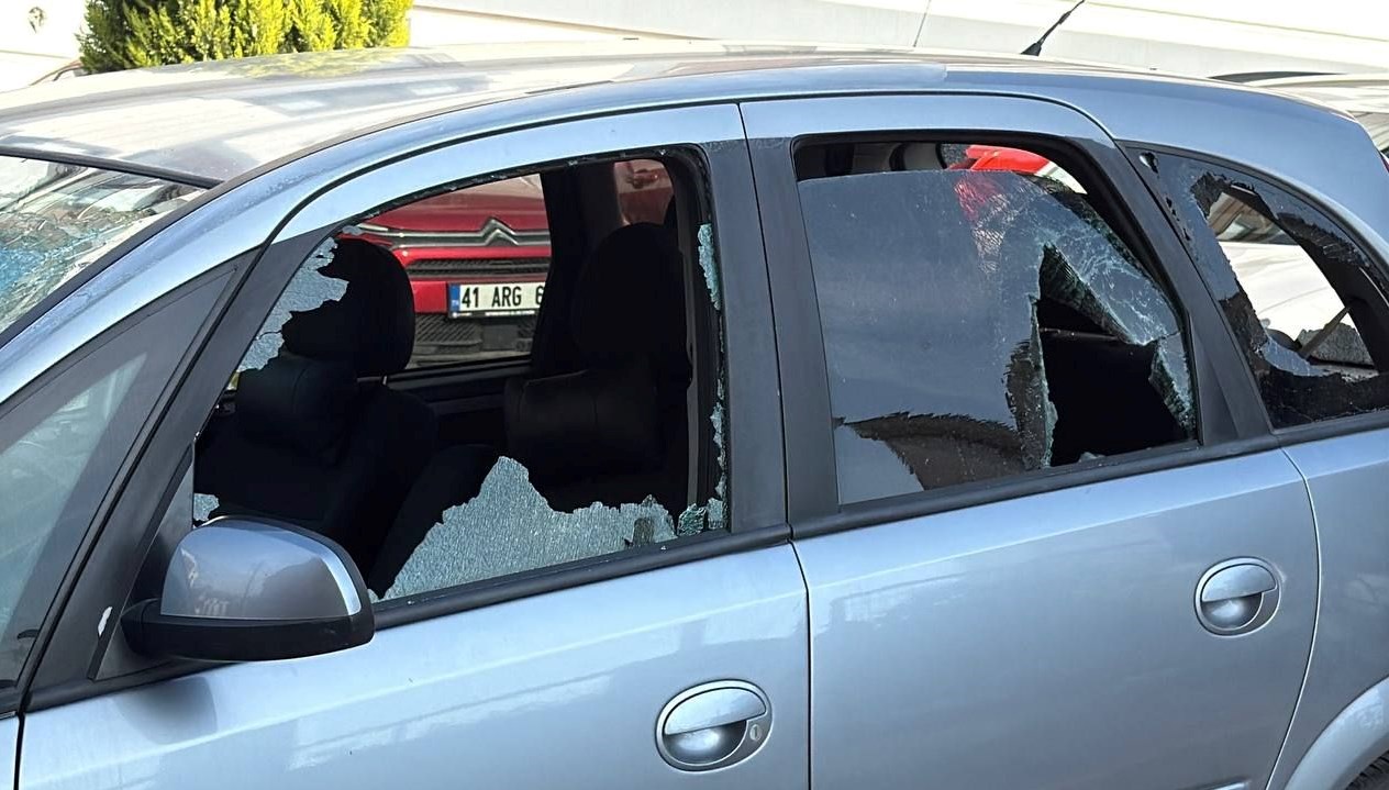 komsularin silahli hengamesi bir meyyit uc yarali gw4flazc