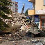 konyada yikim evresindeki 6 katli bina coktu q1xZYHIe